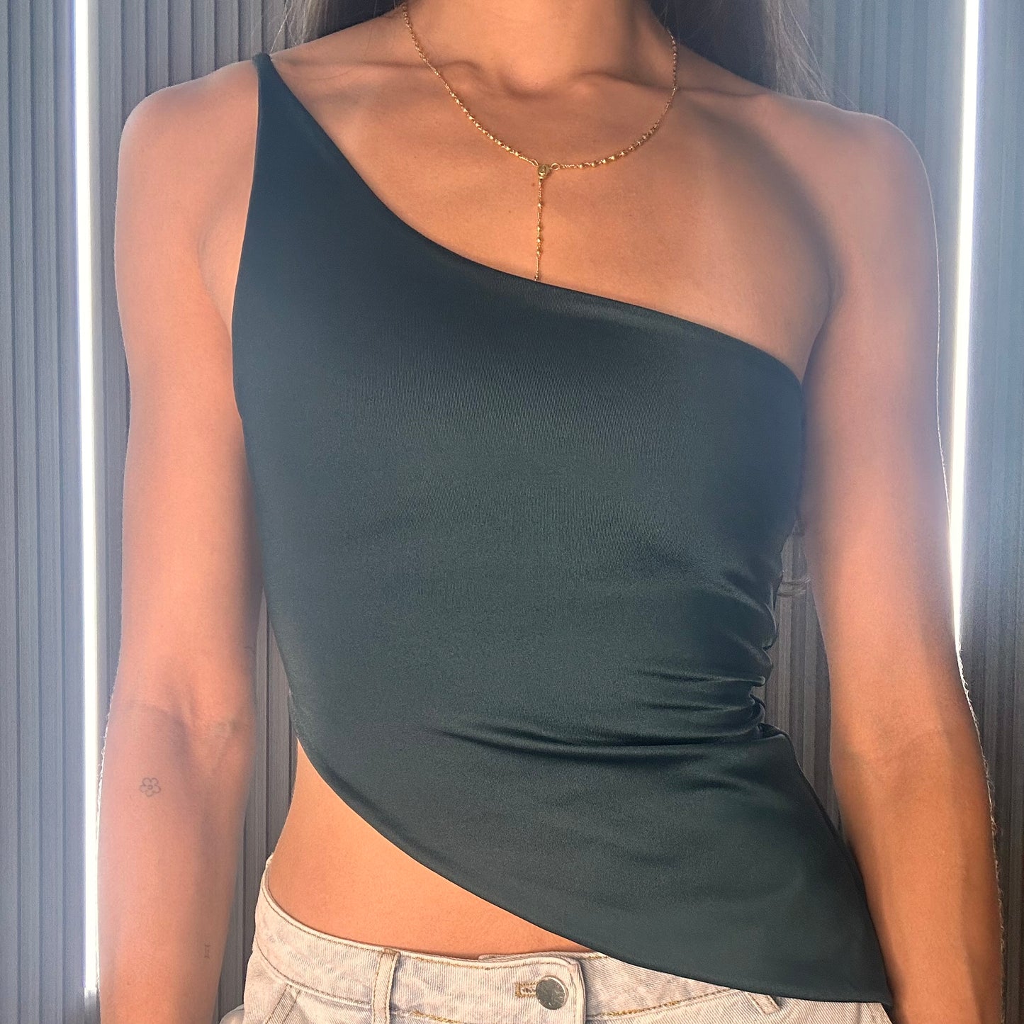 Blusa asimétrica