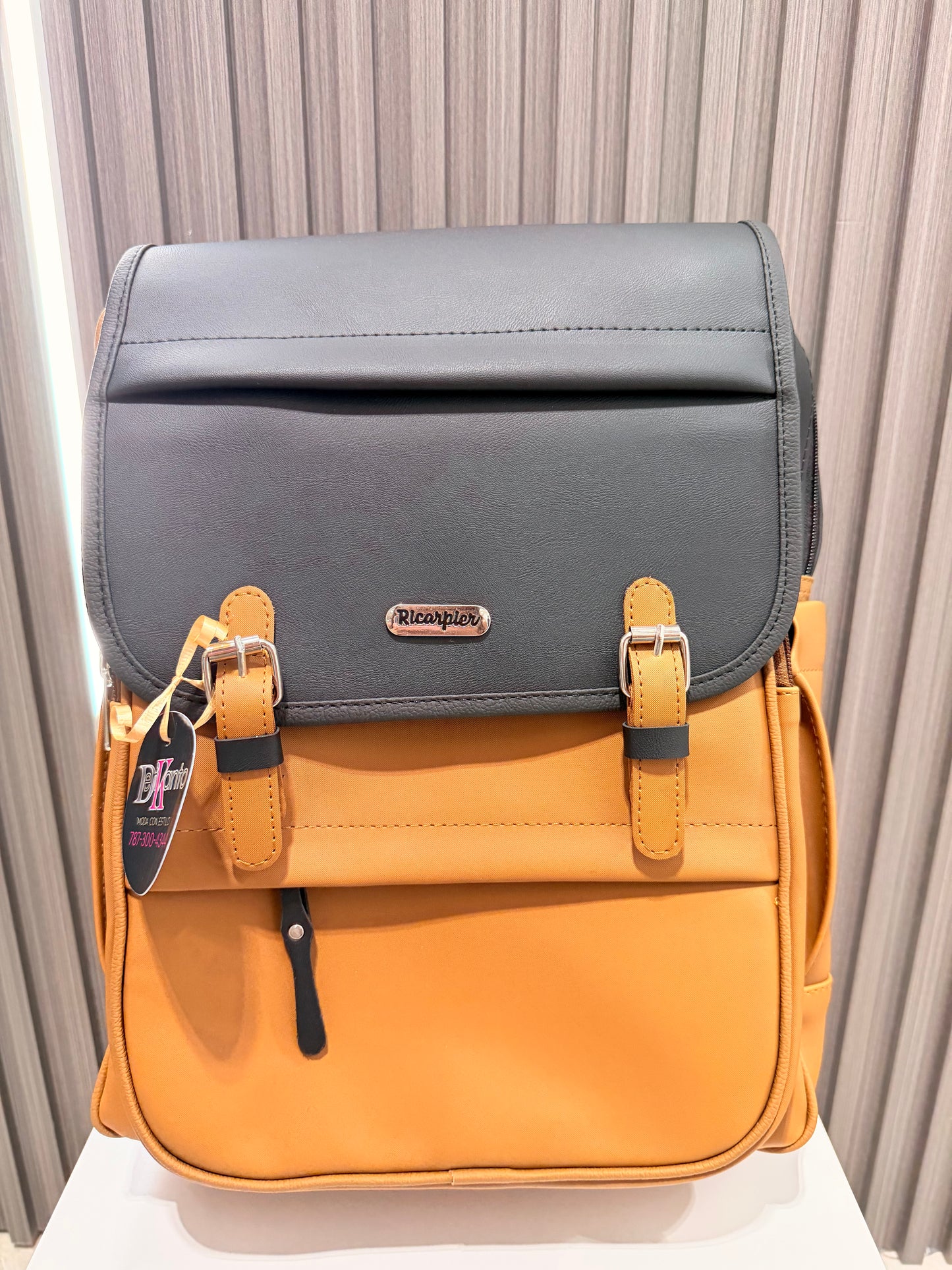 Morral Evelin
