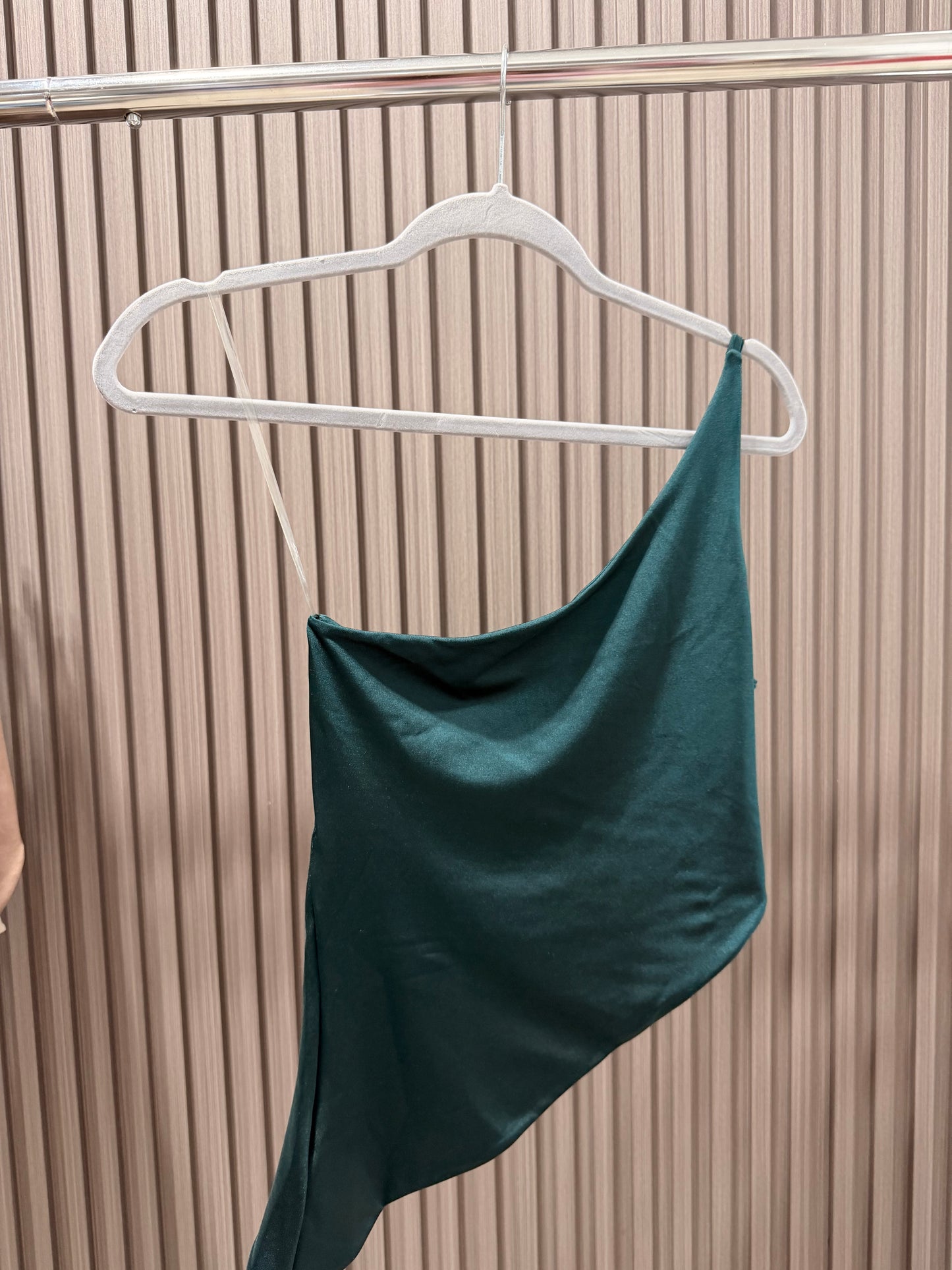 Blusa asimétrica