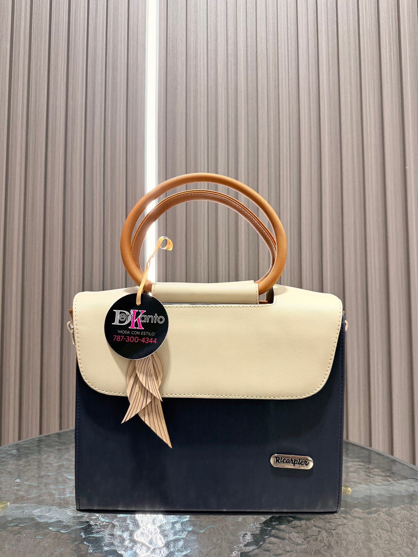 Cartera Aurora