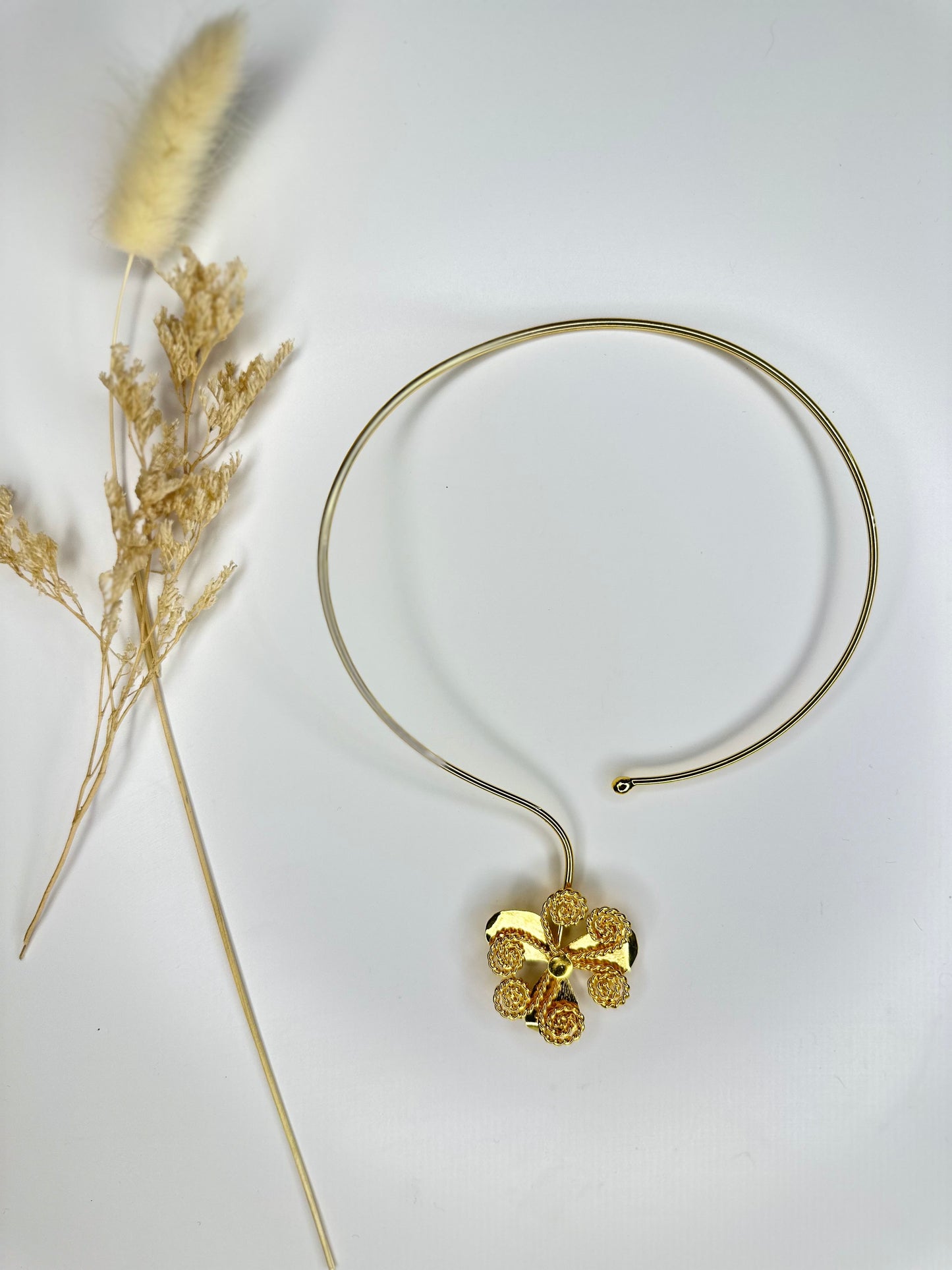 Collar Art