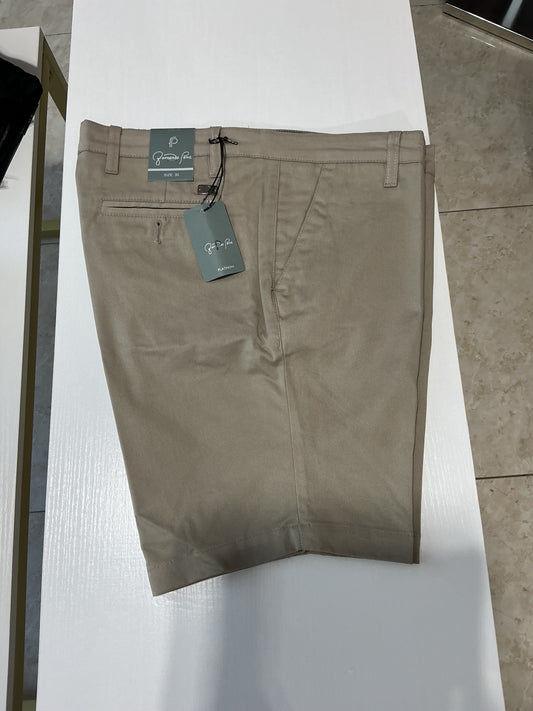Pantalón corto Kaki